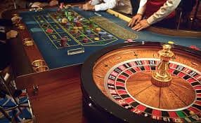Mesin slot digital dengan berbagai opsi tema dan efek visual menarik